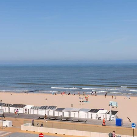 Huswell - Lovely Apartment With Lateral Sea View And Parking Остенде Экстерьер фото